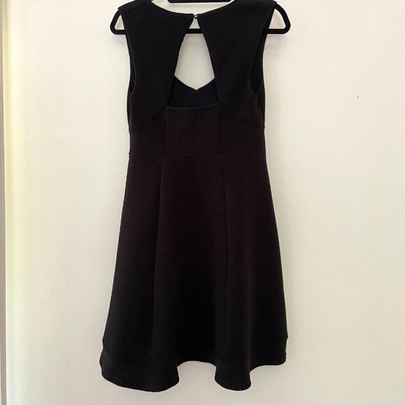 Anthropologie Fairchild Fit and Flared Black Dress by Maeve Open Back Sz Medium - Picture 4 of 13